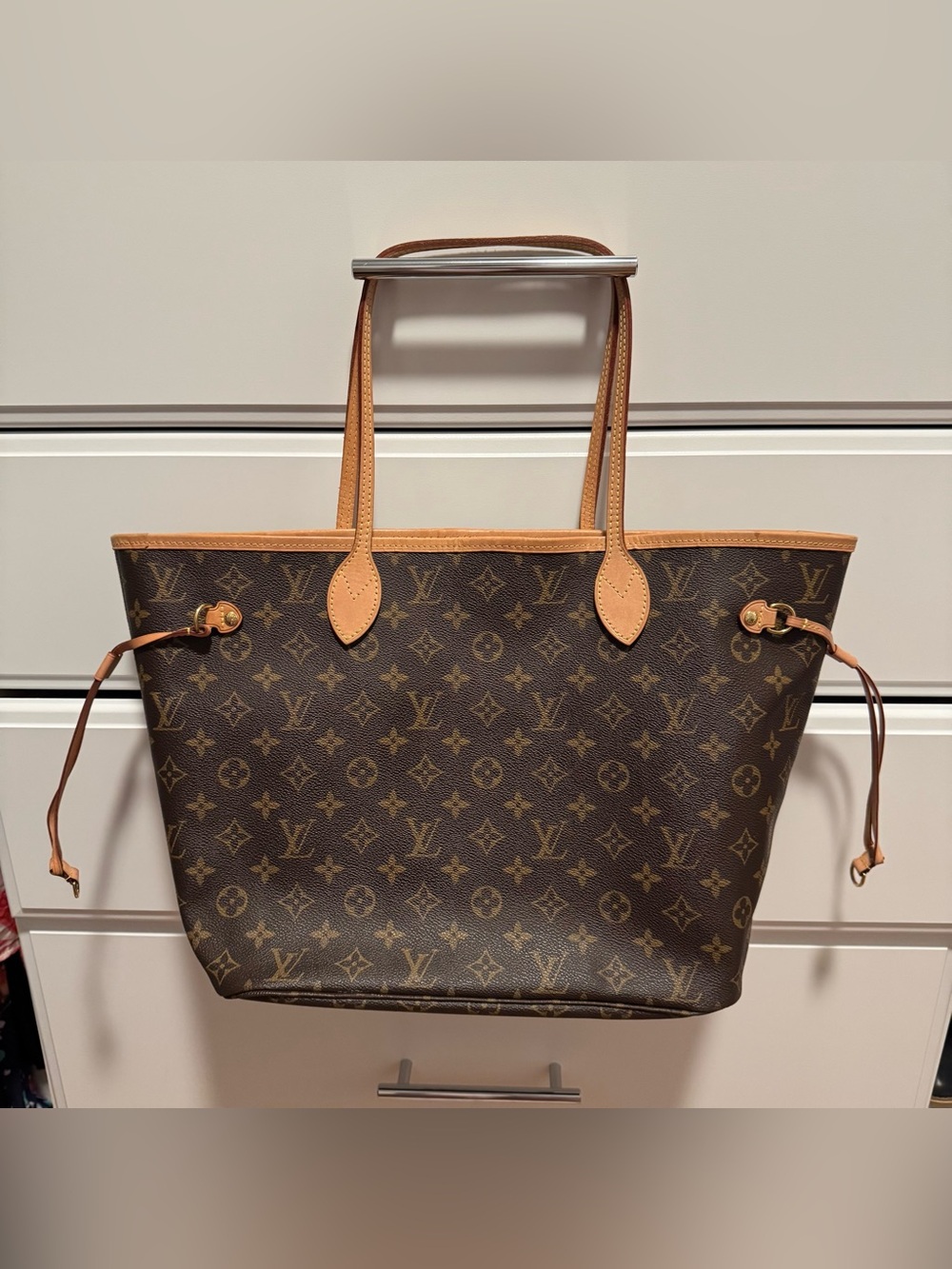 Louis Vuitton Neverfull MM Tote